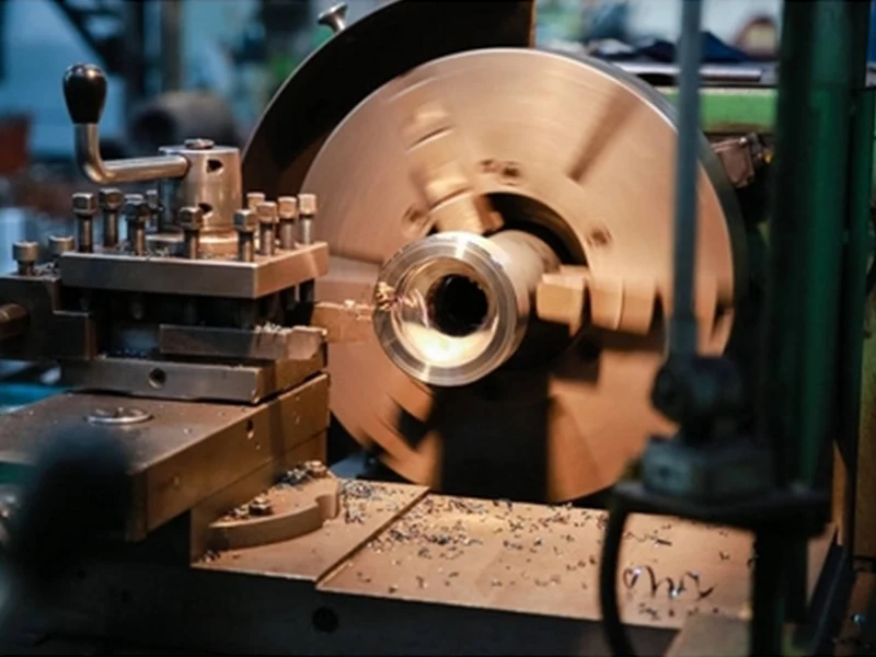 मशीनिंग निर्माता: विनिर्माण उद्योग का छिपा हुआ दिग्गज